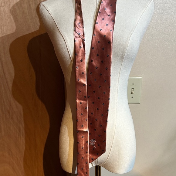Copper Silk Tie with Geometric Pattern - Picture 1 of 3